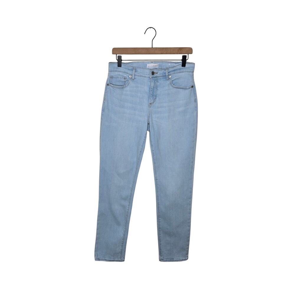 LOFT The Girlfriend Jeans Light Wash Size 27/4